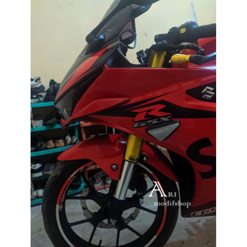 Cover shock GSX 150 R Model USD