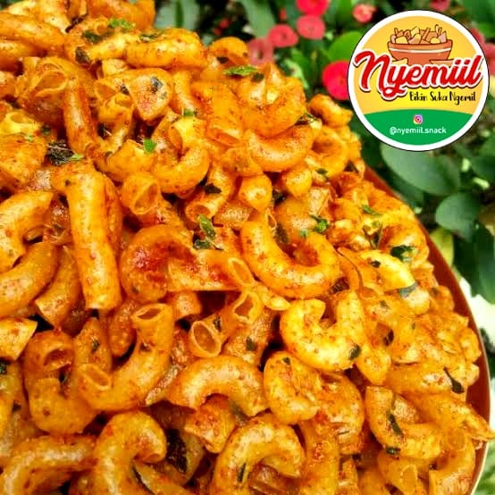 

Makaroni Bantet 500 gr by Nyemiil