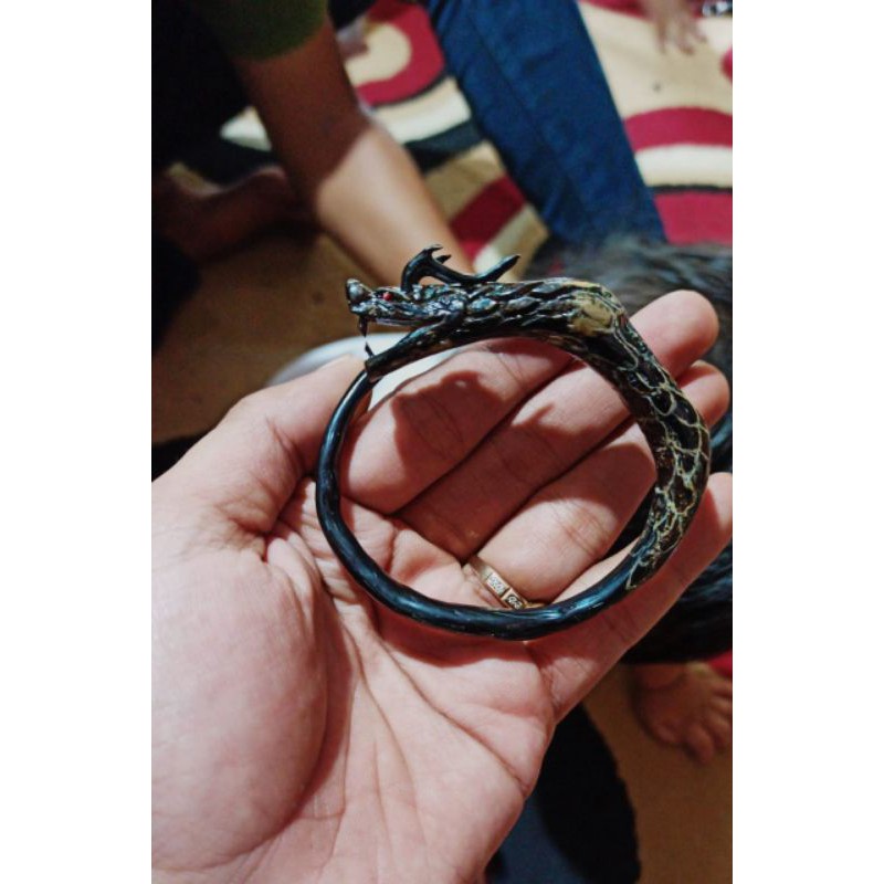 akar Bahar ukir naga