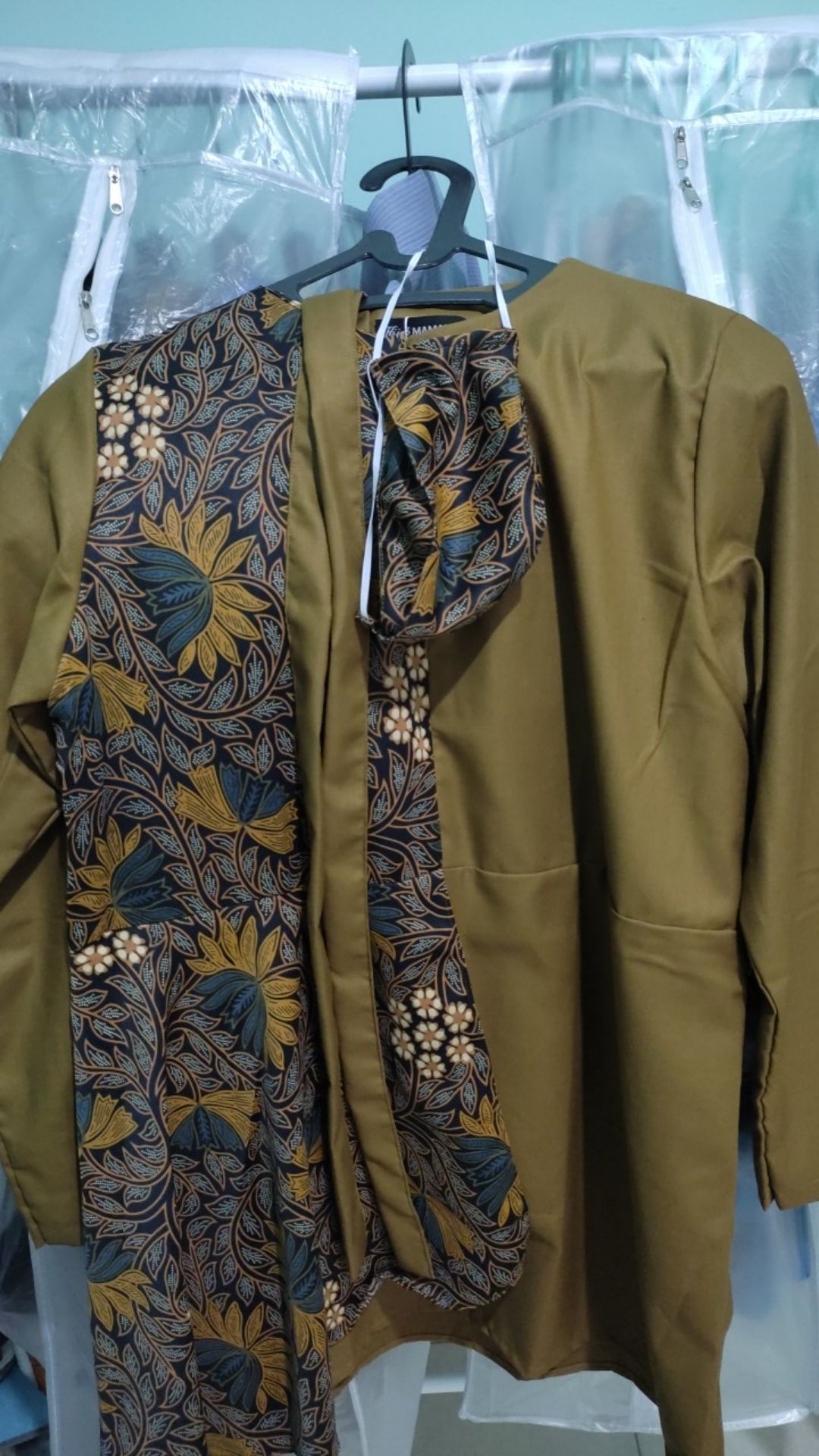 Free Cepol ( Kunciran Motif )masker &  Goodie Bag Hmi - Valen Tunik Batik By Hijab Mamah Icis