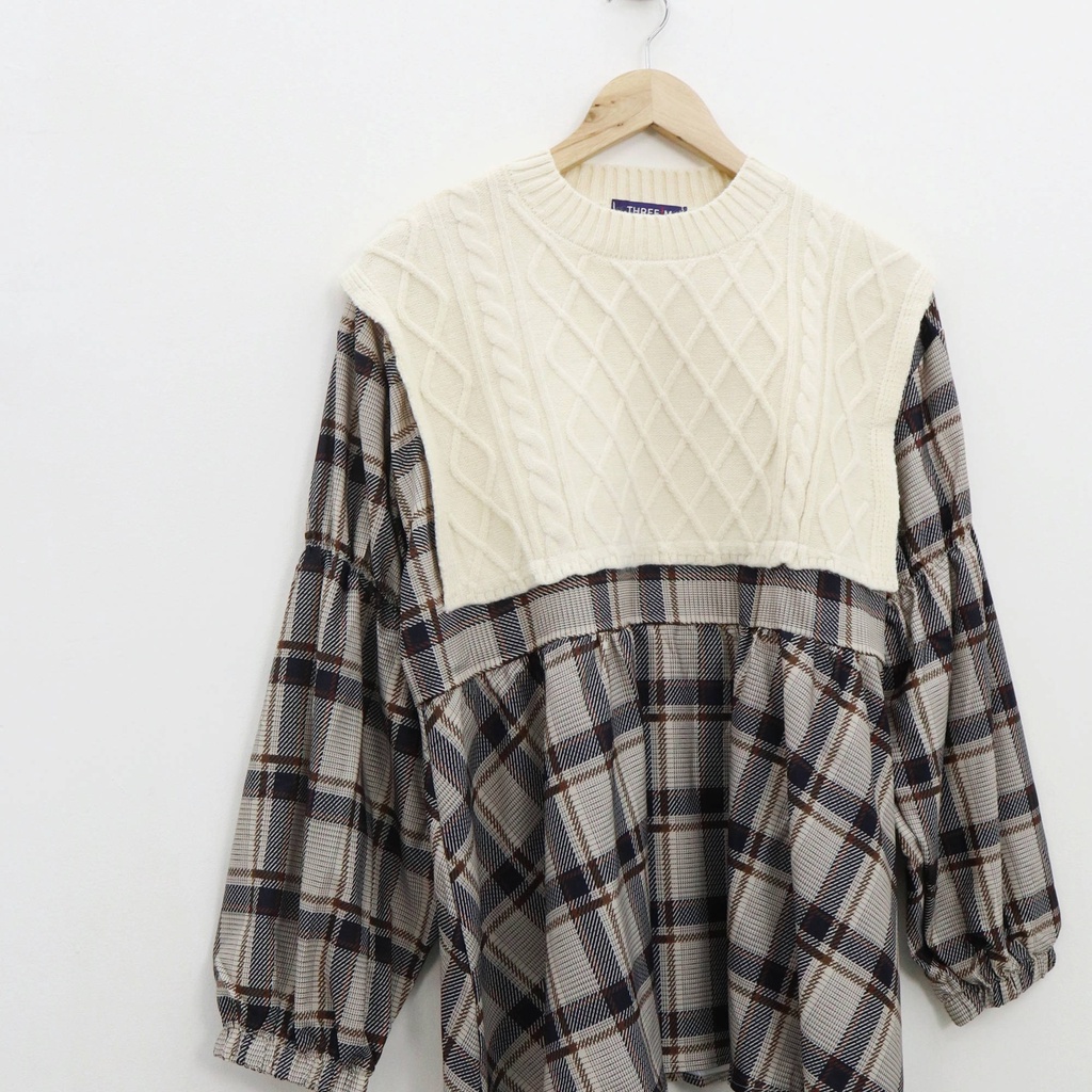 Occa plaid top blouse - Thejanclothes