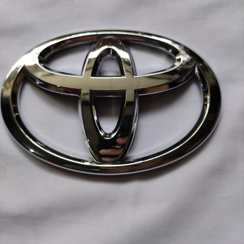 Logo/Emblim Variasi Toyota Chrome Calya Depan dan belakang