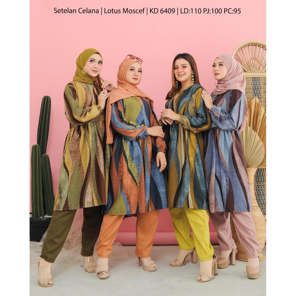 Setelan Tunik dan Celana Panjang Wanita