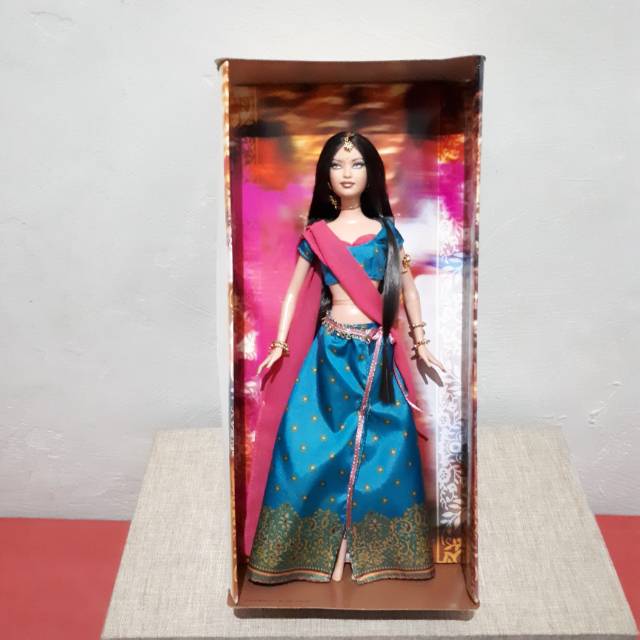 R1 45A Barbie - Barbie collector Festivals of the world (Diwali)