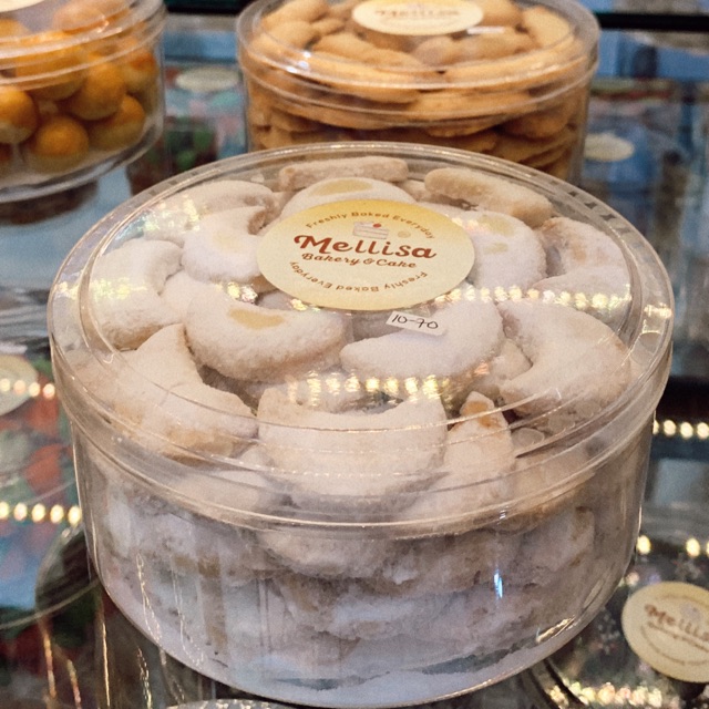 

Kue kering putri salju