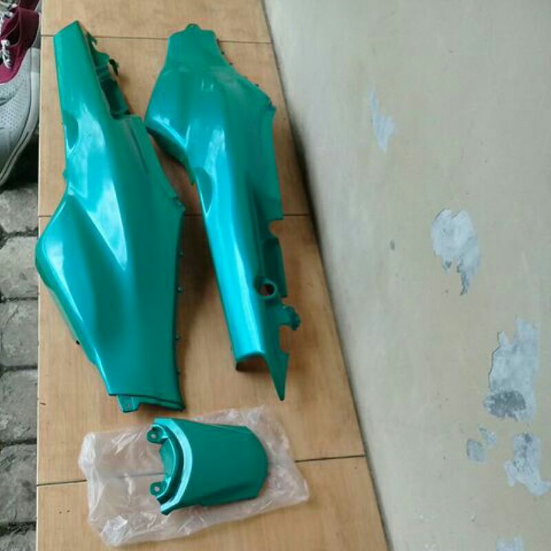 COVER BODY HIJAU SUZUKI NEW SHOGUN, SHOGUN R NEW, merk STRONG