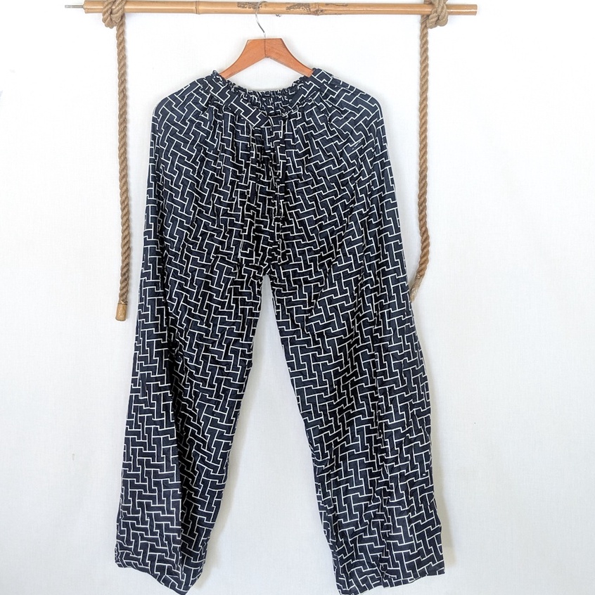 Celana Tidur Kulot Super Jumbo Bahan Rayon Big Size Wanita Premium Murah OOTD Celana Panjang Daily Cullote Tie Dye Shibori Kulot Panjang Wanita Pria XXL-Black L