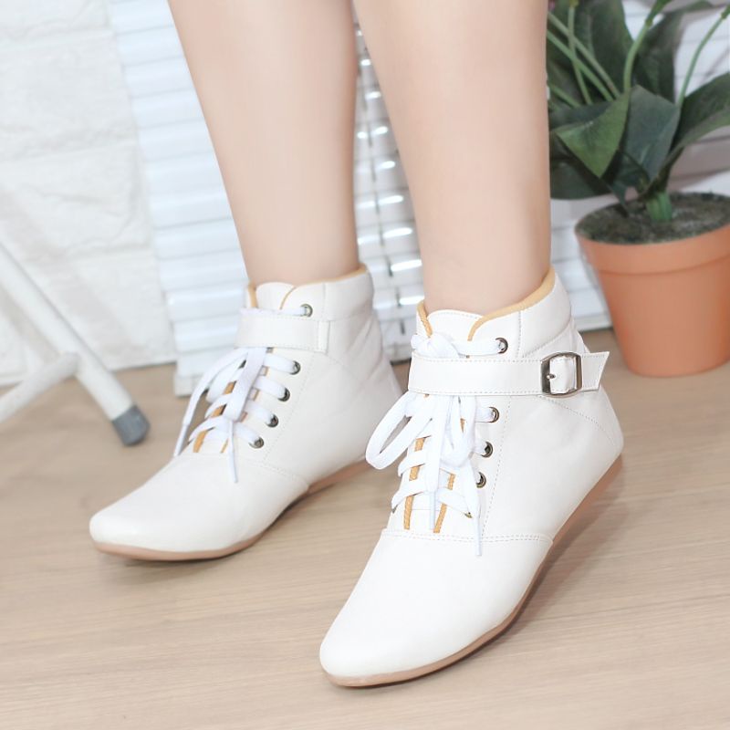 Boots flat wanita brd 03