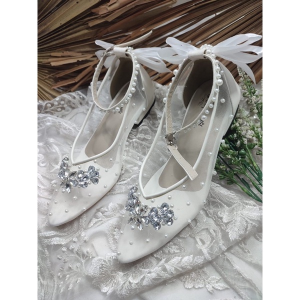 sepatu pesta wedding wanita v merrisa putih tali pita 2cm tahu