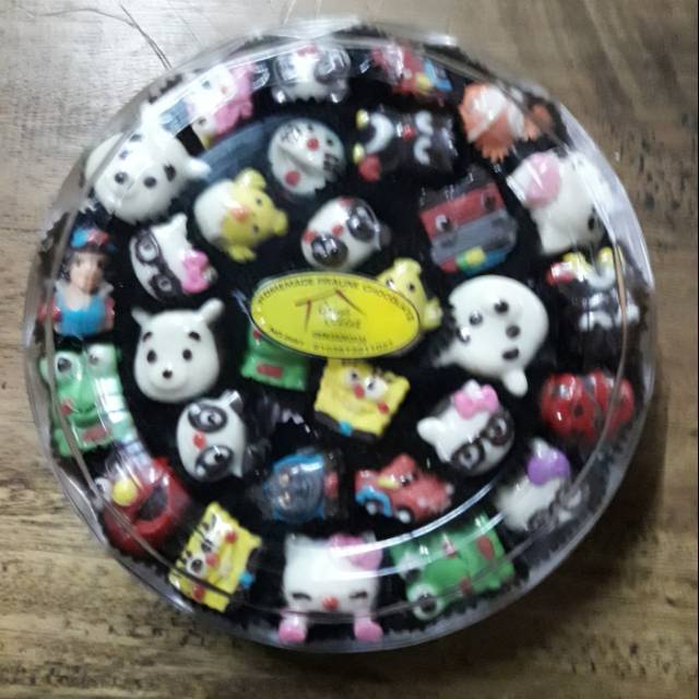 

Coklat Karakter 600gr