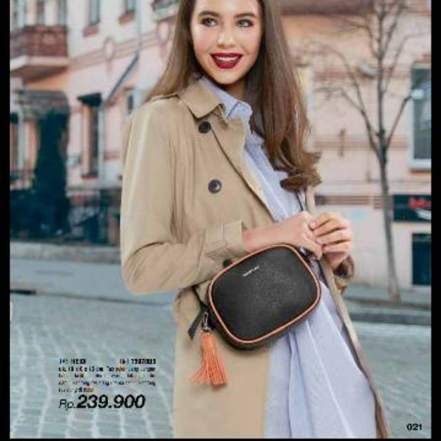 TAS HEIDI

T5978B5 SOPHIE MARTIN PARIS PROMO
