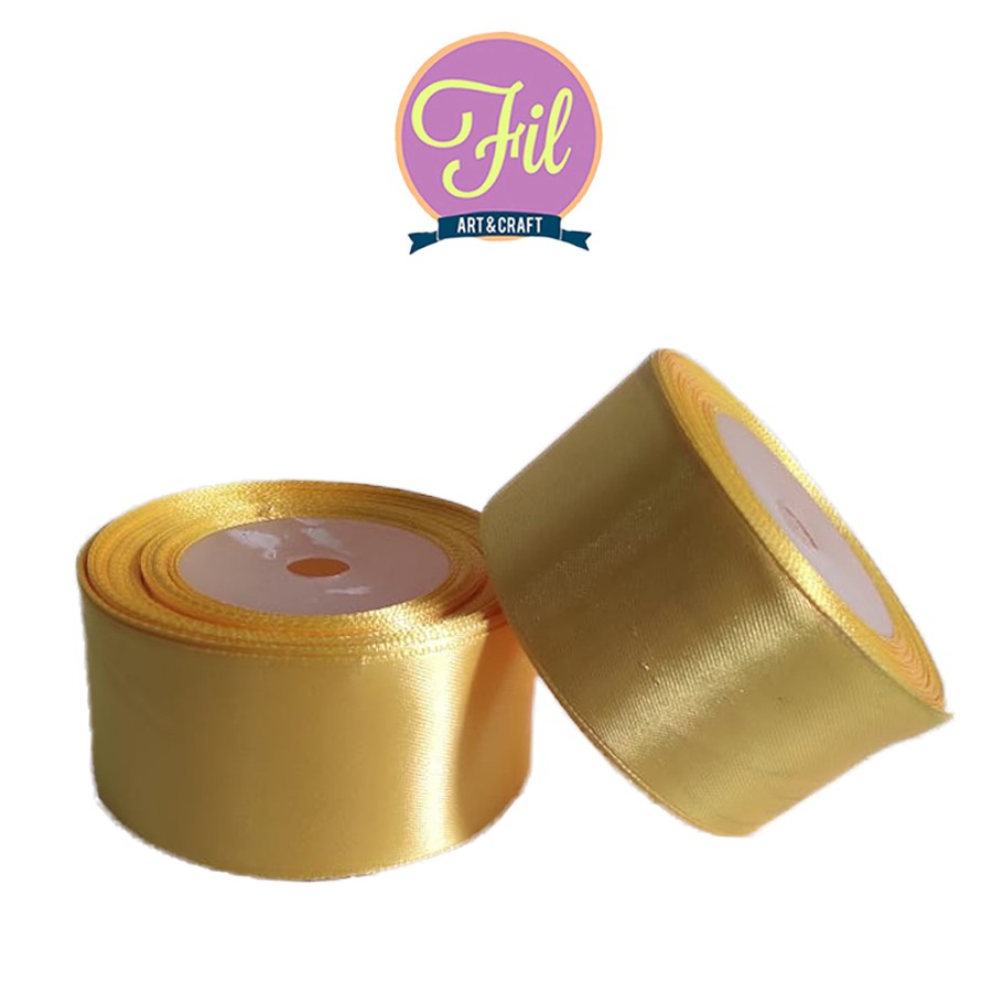 

Pita Satin Kuning Pucat 1.5 inch / Pita Kain 1.5" / Pita Satin 1.5inch