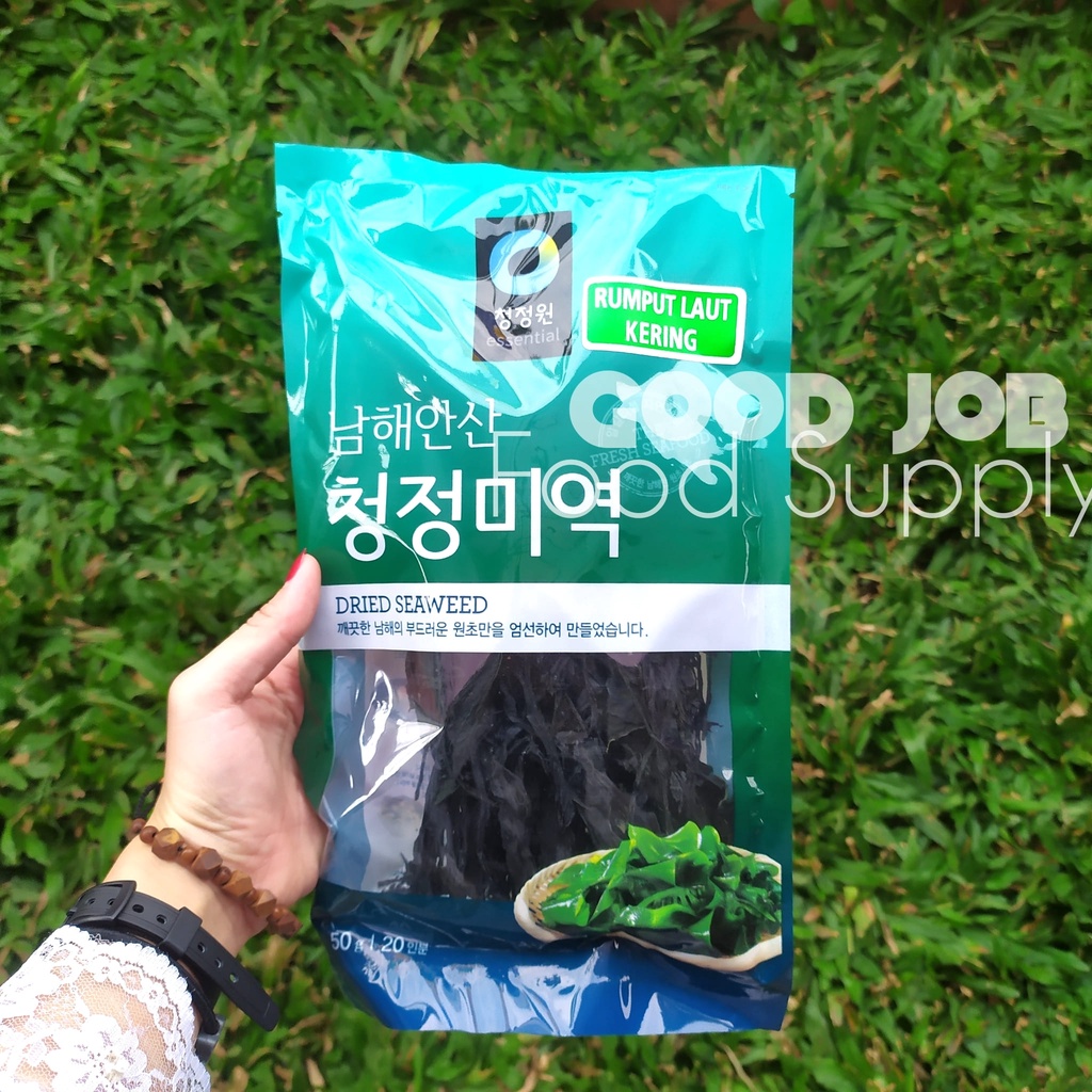 

DAESANG Miyeok Dry Wakame Korea 50 g - Rumput Laut Kering for Soup