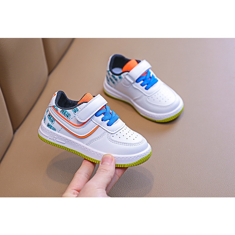 SEPATU IMPORT SNEAKERS ANAK MIKE PUTIH