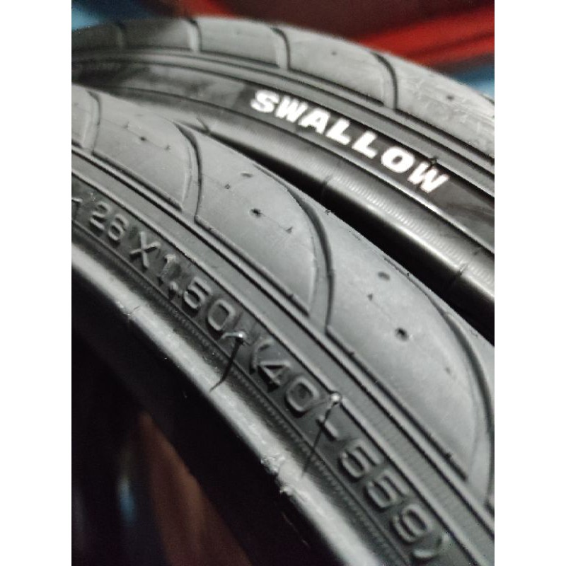 Ban Luar 26 x 150 SWALLOW hitam