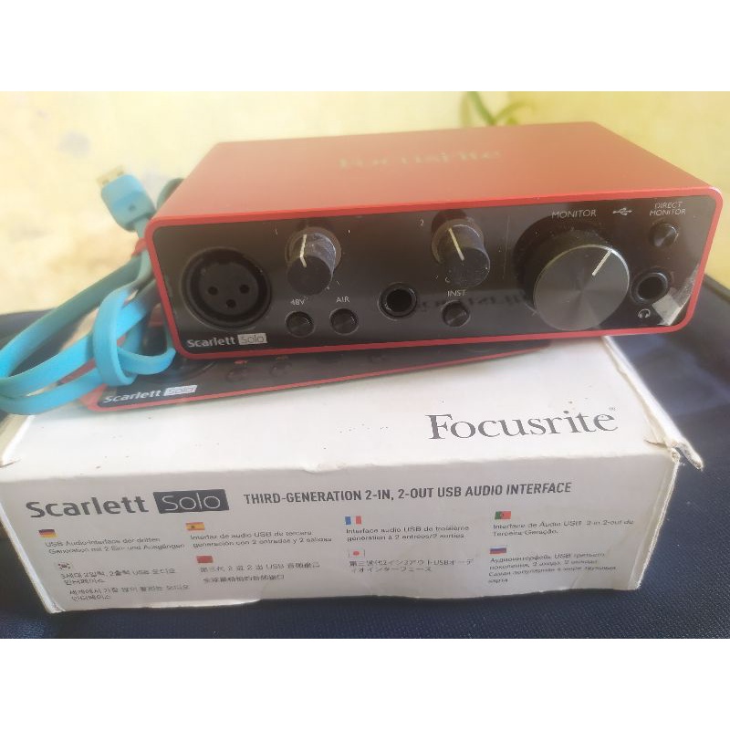 Focusrite 212  Scarlett Solo