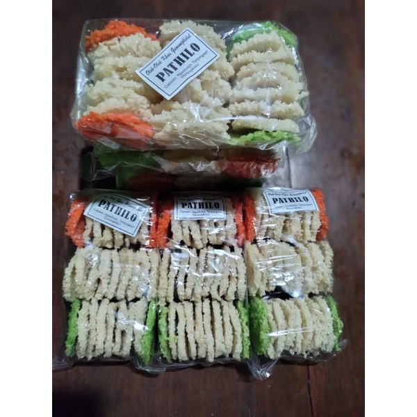 

Kerupuk Singkong Pathilo Isi 30 Keping