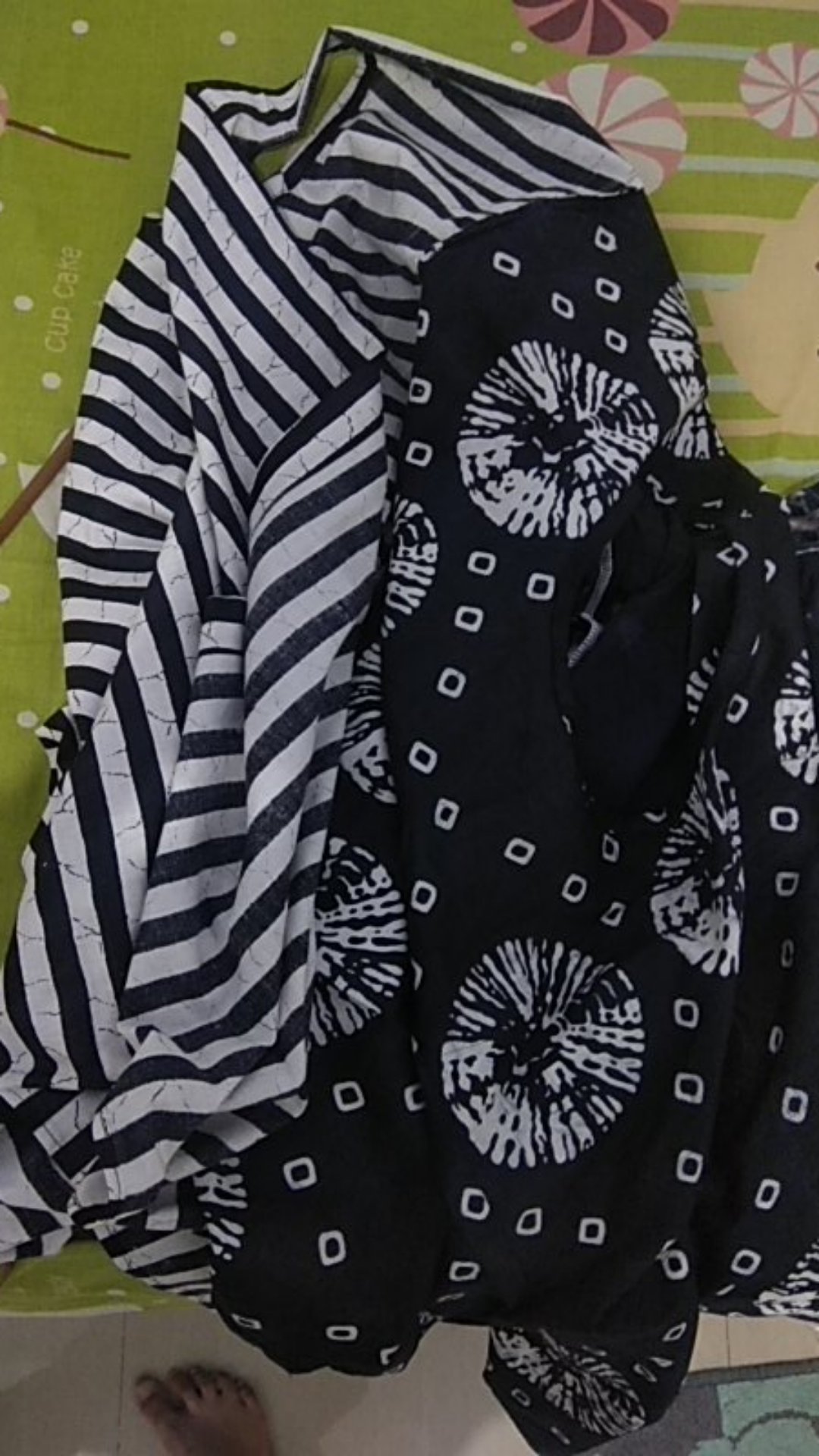 Vest Monochrome Seling Salur Baju Batik Kantoran Wanita Casual Formal Katun Halus Motif Monokrom
