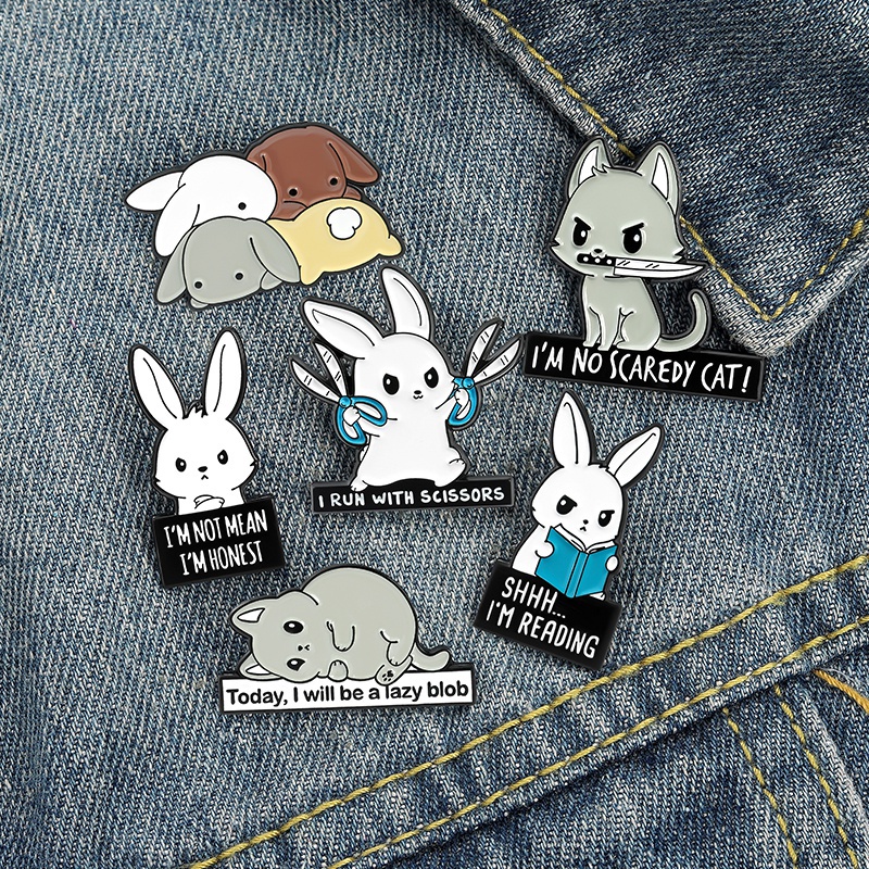 Bros Pin Enamel Bentuk Kartun Hewan Kucing Kelinci Untuk Jaket Denim