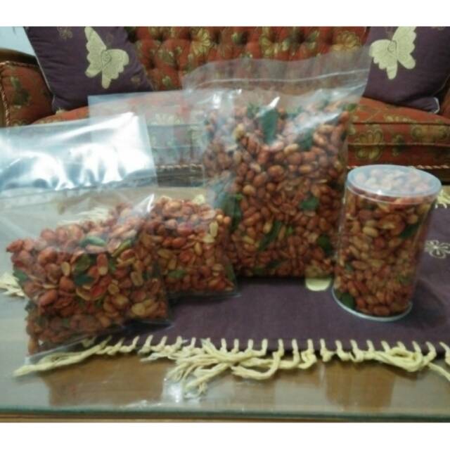 

Kacang Thailand