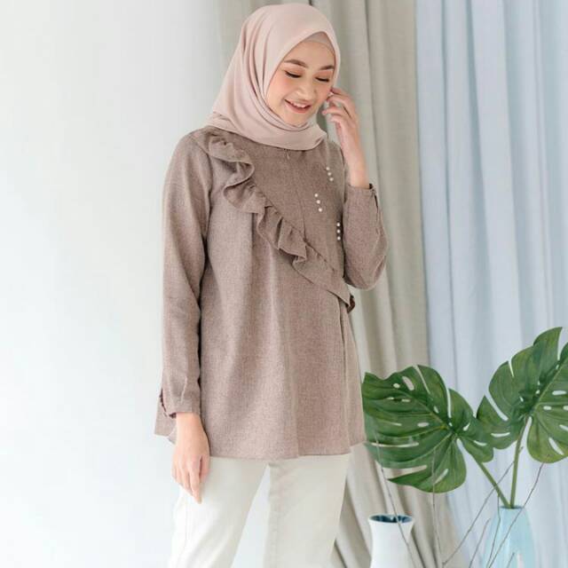 CLAIRE BLOUSE by WEARING KLAMBY