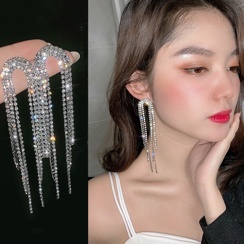 1 Pasang Anting Rumbai Panjang Hias Berlian Imitasi Gaya Korea Untuk Wanita