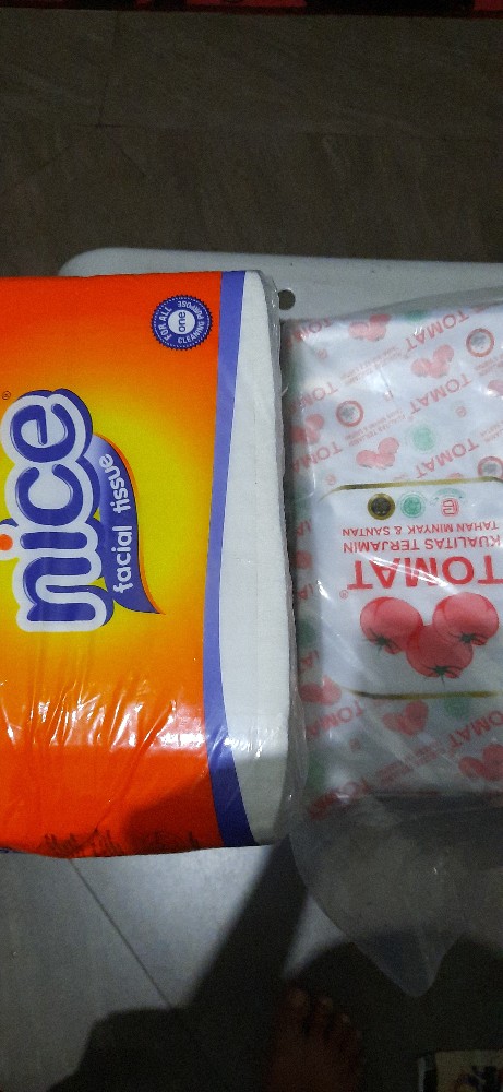 Tissue Muka 900gr  Merk Nice - Tissue Muka