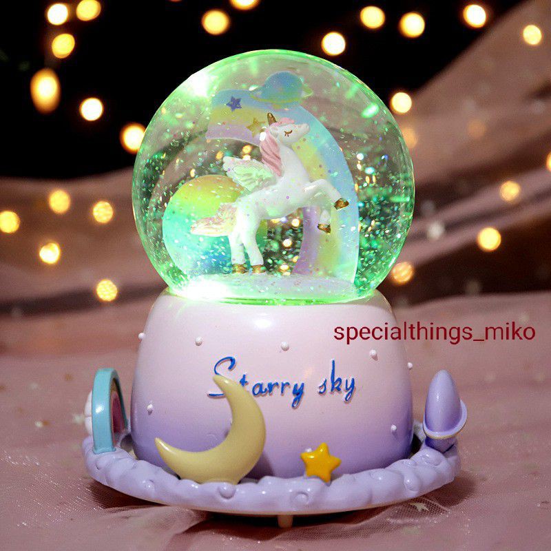 Pajangan Unicorn Lampu unicorn bola kristal salju mermaid hadiah unik pajangan unik bola salju