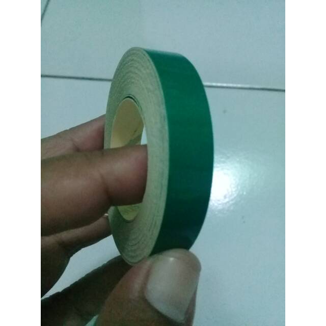 List velg hijau tua