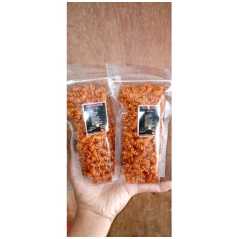 

Makaroni ulir pedas 100gr