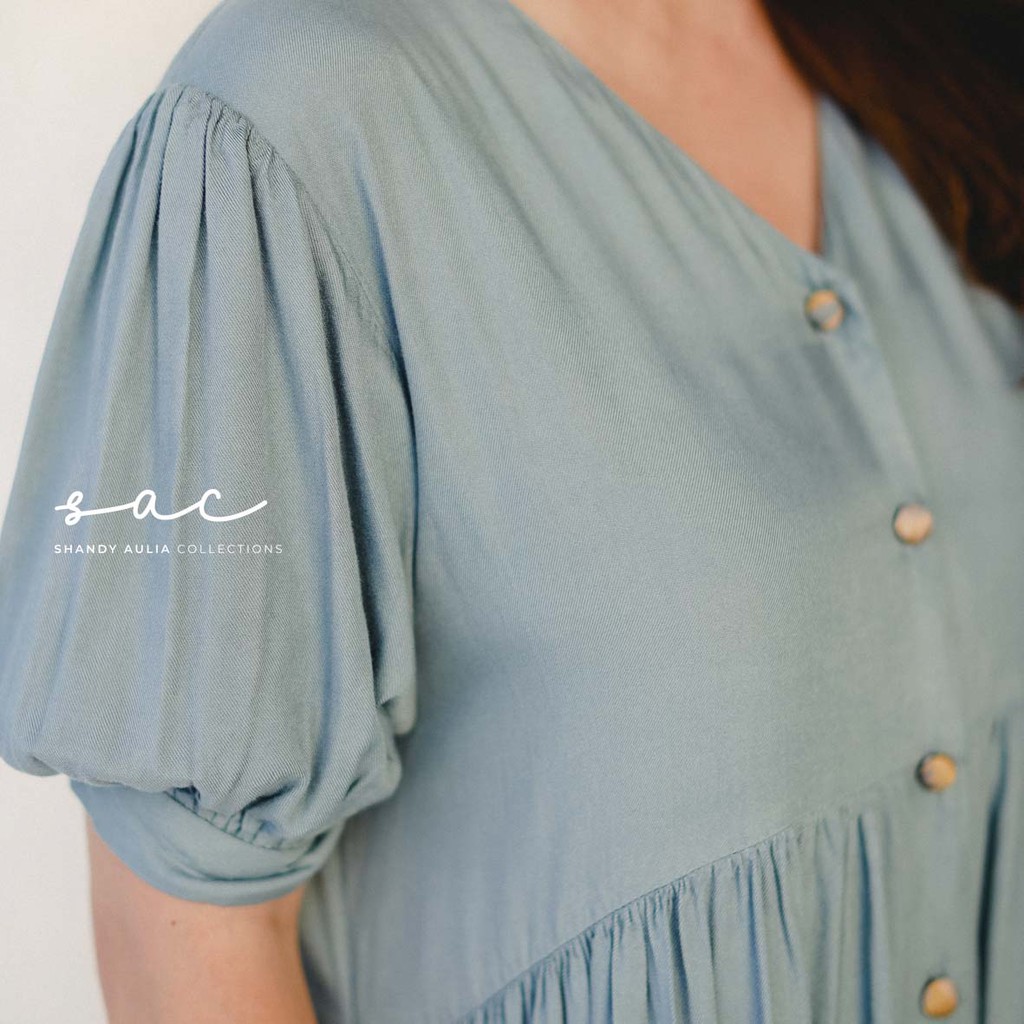 Shandy Aulia Collections - The Sea