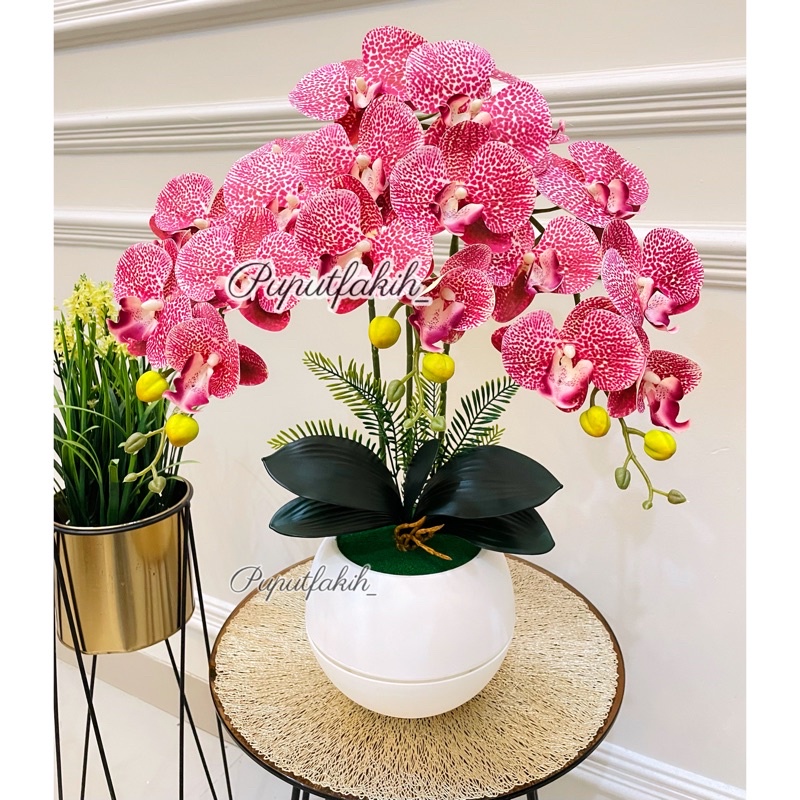 Bunga Anggrek Latex Teball Rangkai Dengan pot bola besar
