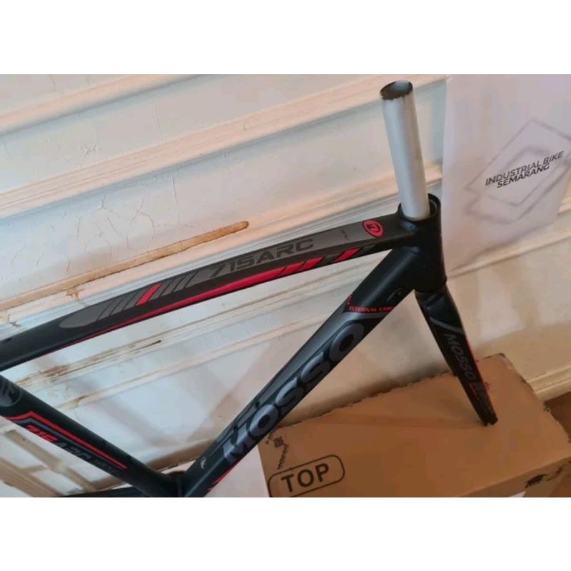 Frame Roadbike Mosso 715ARC Size 510mm Warna Hitam Merah . Rangka Sepeda Balap Road Bike 715 ARC Size Ukuran 51cm 510 mm