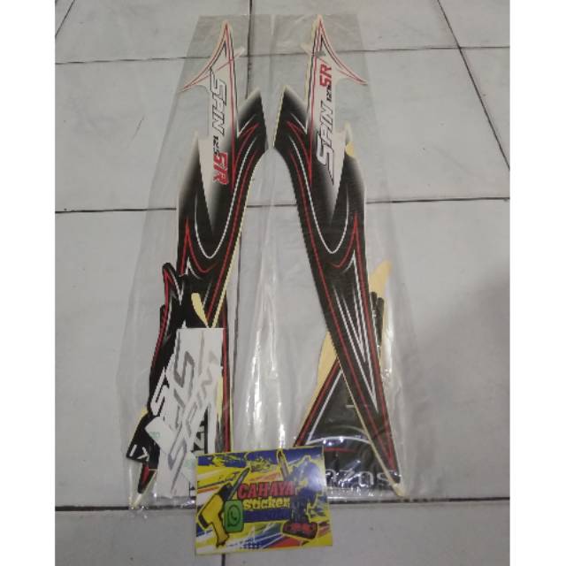 (Bisa COD) Striping Lis Sticker Suzuki Spin 125 Sr Tahun 2008/2009 Warna Hitam Putih