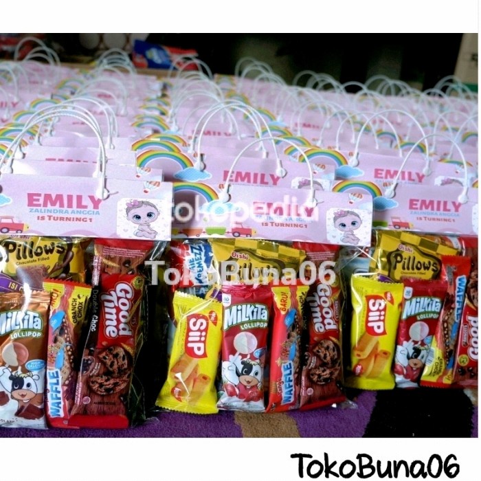 

PROMO Bingkisan ulang tahun anak custom design + nama (A)/Snack ulang tahun