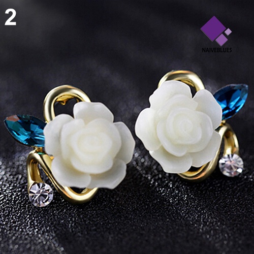 Anting Stud Bentuk Bunga Bahan Resin Aksen Berlian Imitasi Untuk Wanita