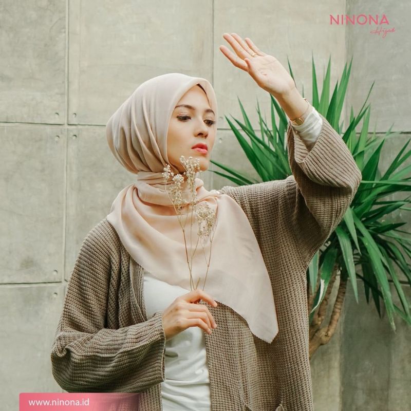 Outer Rajut Cardigan Oversized Ninona