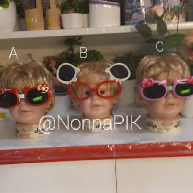 Kacamata Hitam Anak - Kids Kid Children Sunglasses Hello Kitty