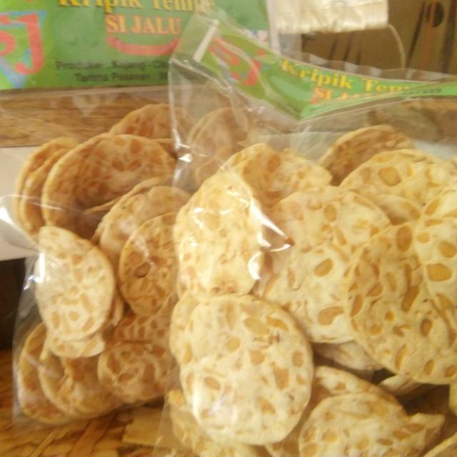 

Keripik tempe/camilan gurih