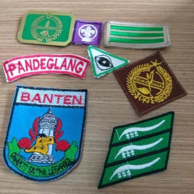 seadutaaifah10ibb Letak Badge Pramuka Sd Perempuan