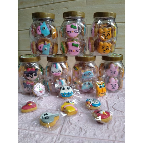 

kue karakter mini