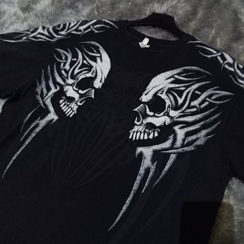 Rare Vintage Fashion Victim Skulls Black Tshirt