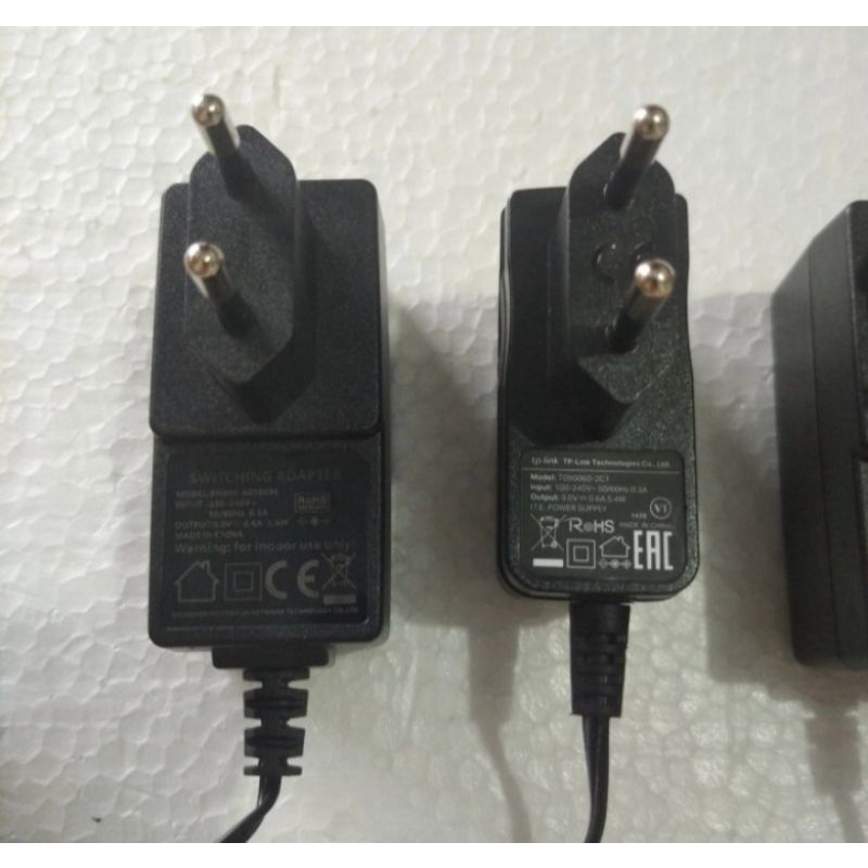 ADAPTOR 9 VOLT 0,6 AMPERE ORIGINAL DLINK, TPLINK JACK BESAR