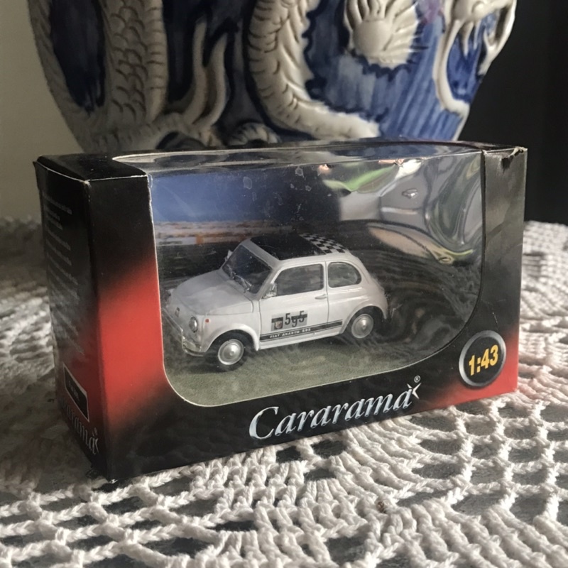Diecast Metal Cararama Fiat 500L Skala 1:43 (595)