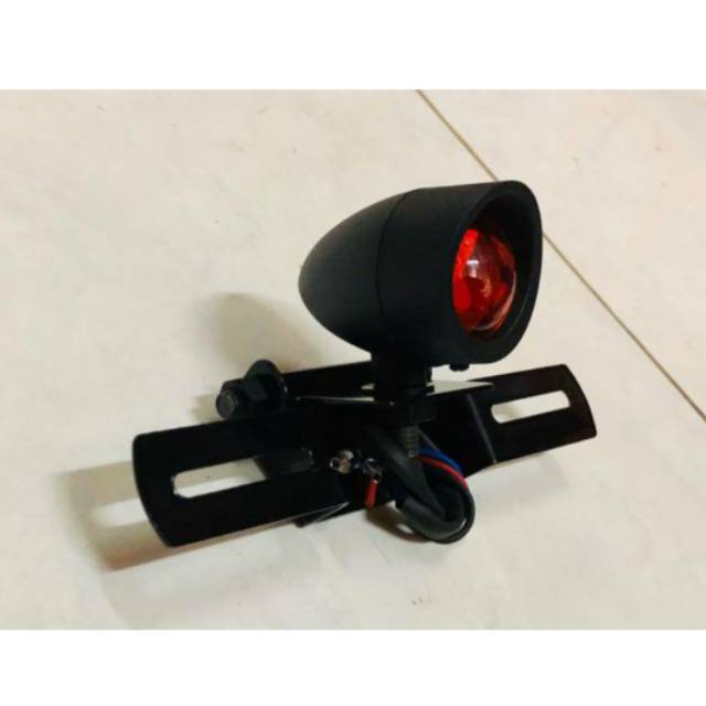 Stoplamp japstyle model  vintage besi  kecil  lampu belakang 