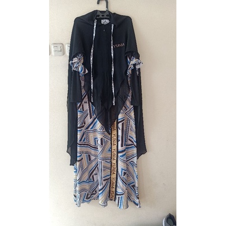 Preloved Yunia Syari