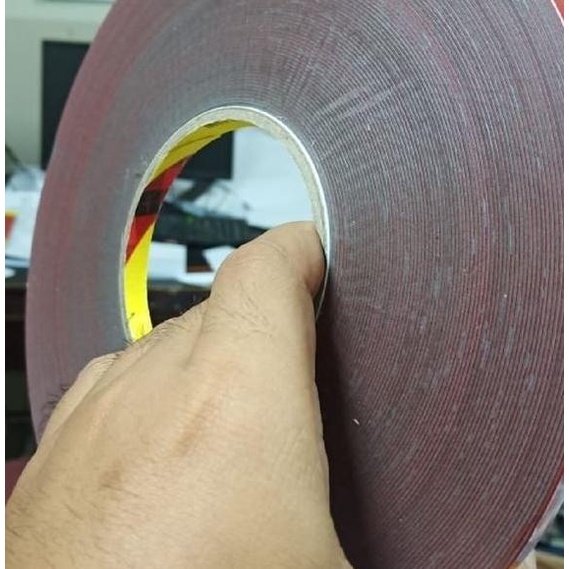 

Double Tape Lem Perekat Mobil Merah 33 Meter rod4 Segera Dapatkan