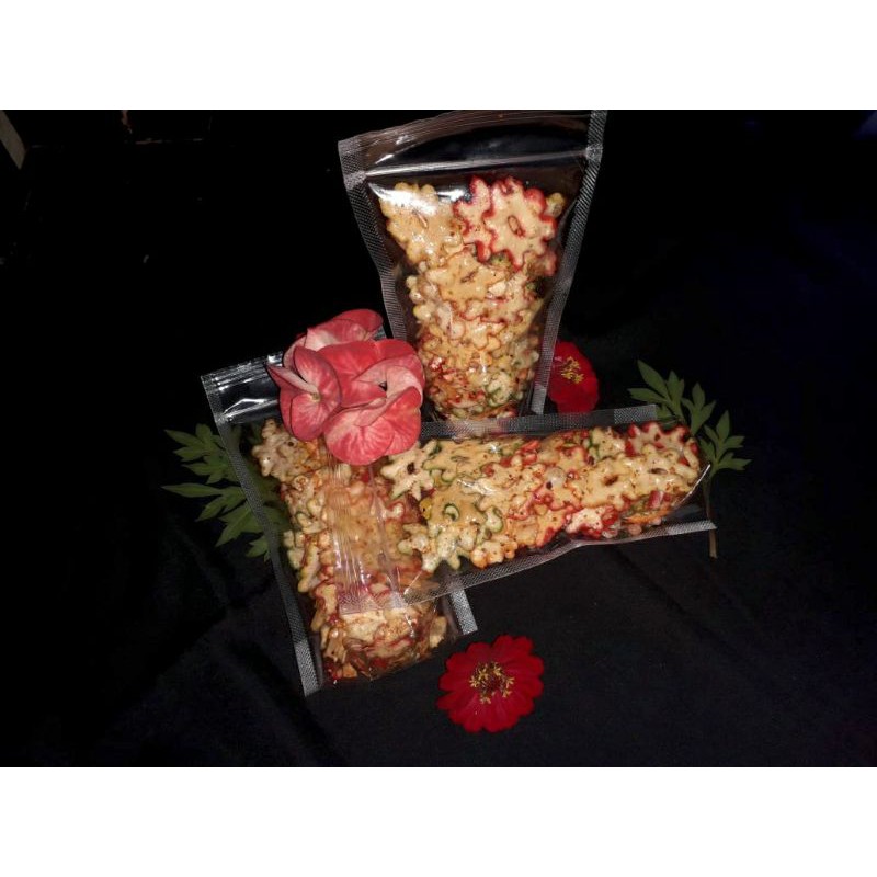 

KERUPUK TERSANJUNG