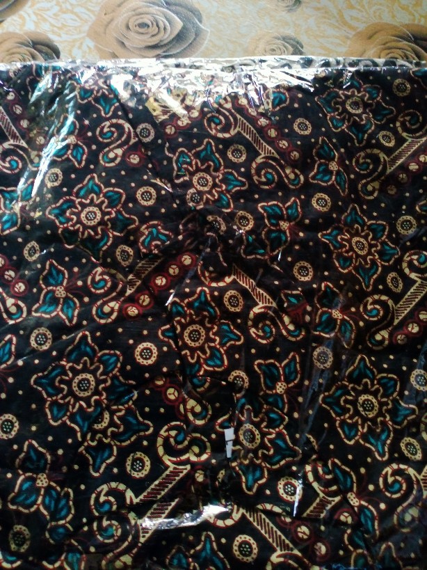 Maura Couple - Sania Ruffle Batik Couple Ori Ndoro Jowi Garansi Termurah Shopee -  Batik Modern Solo