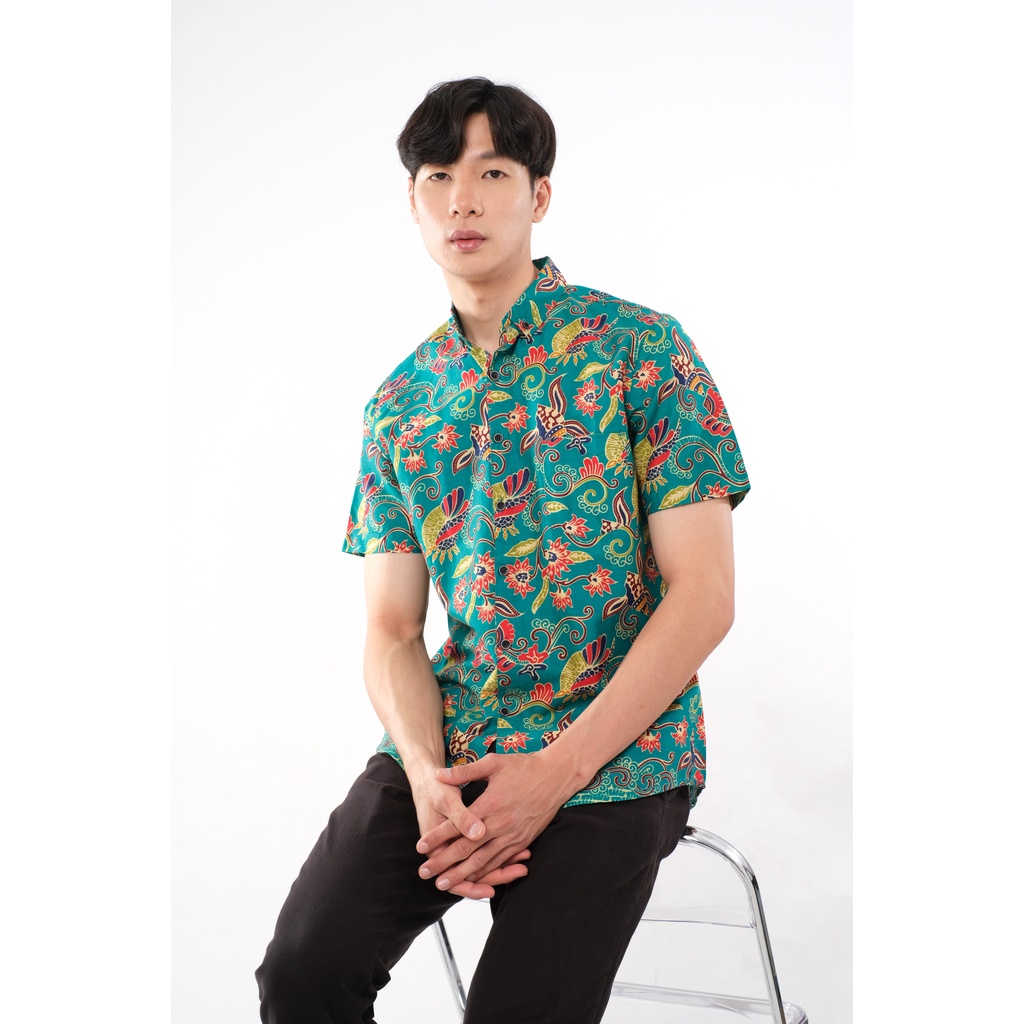 SANVANINA Kemeja Batik Pendek Pria Slim Fit Premium Motif Bunga - Batik Heliconia | E-7003